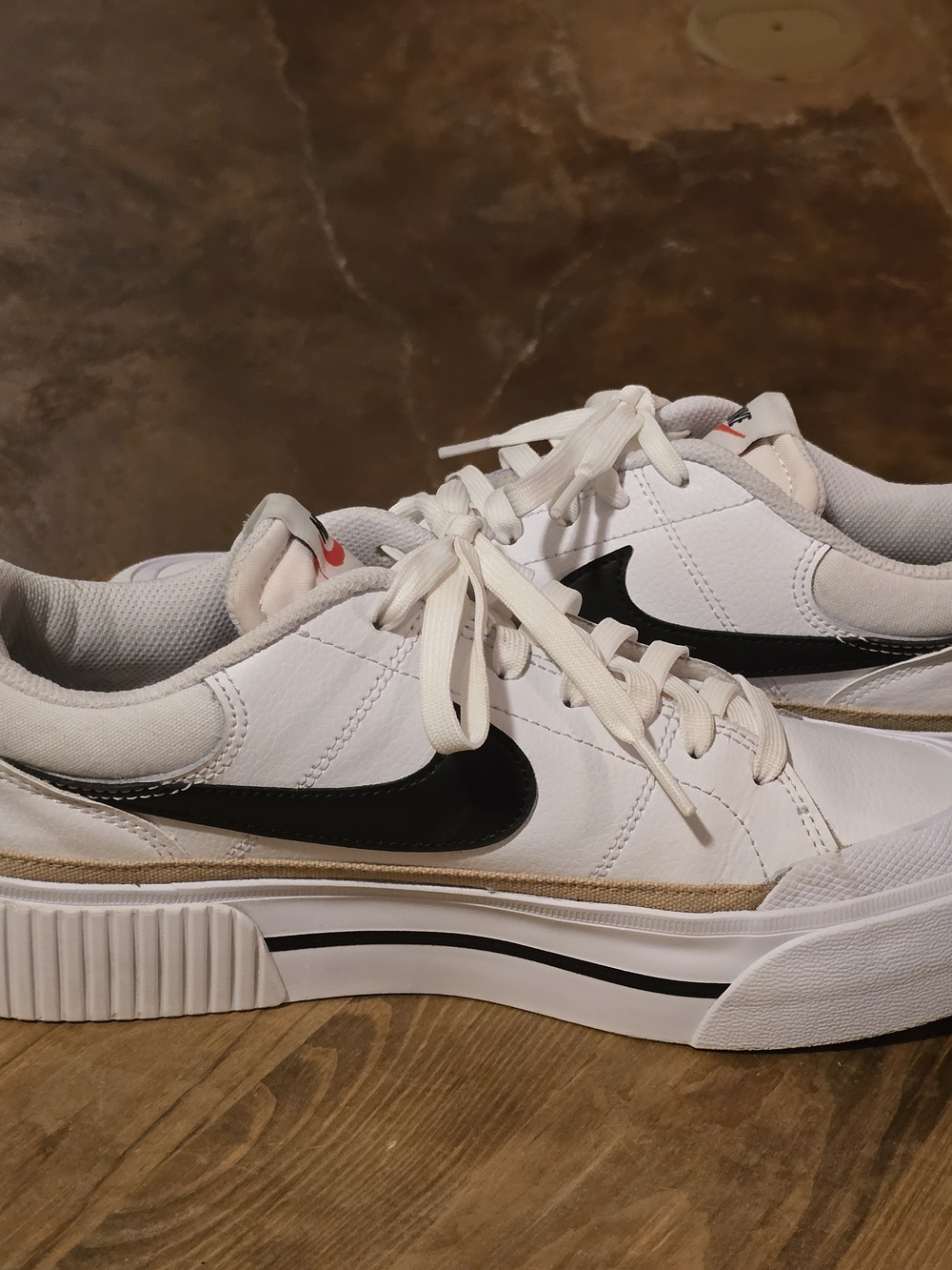 Nike Court Legacy Lift Platform Sneakers White Black DM7590-100 Women’s 8.5 - Picture 4 of 8
